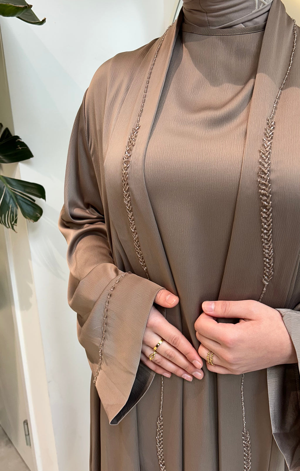 Abaya Layla Brown